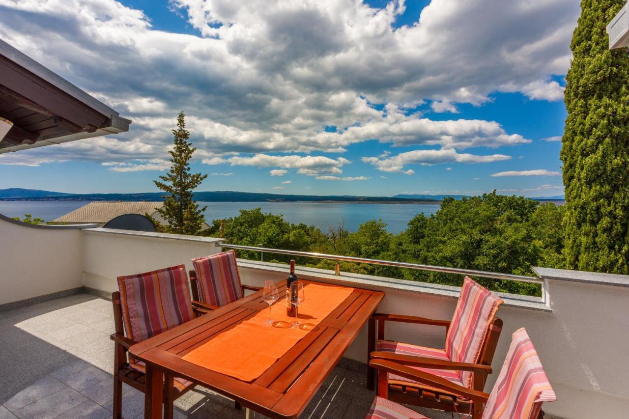 Apartments Dolloree Dramalj Εξωτερικό φωτογραφία