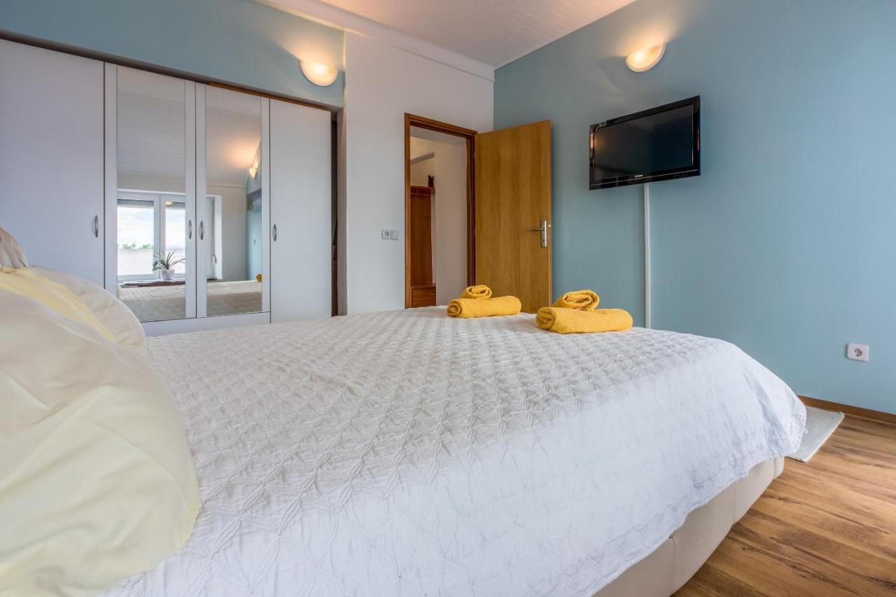Apartments Dolloree Dramalj Εξωτερικό φωτογραφία
