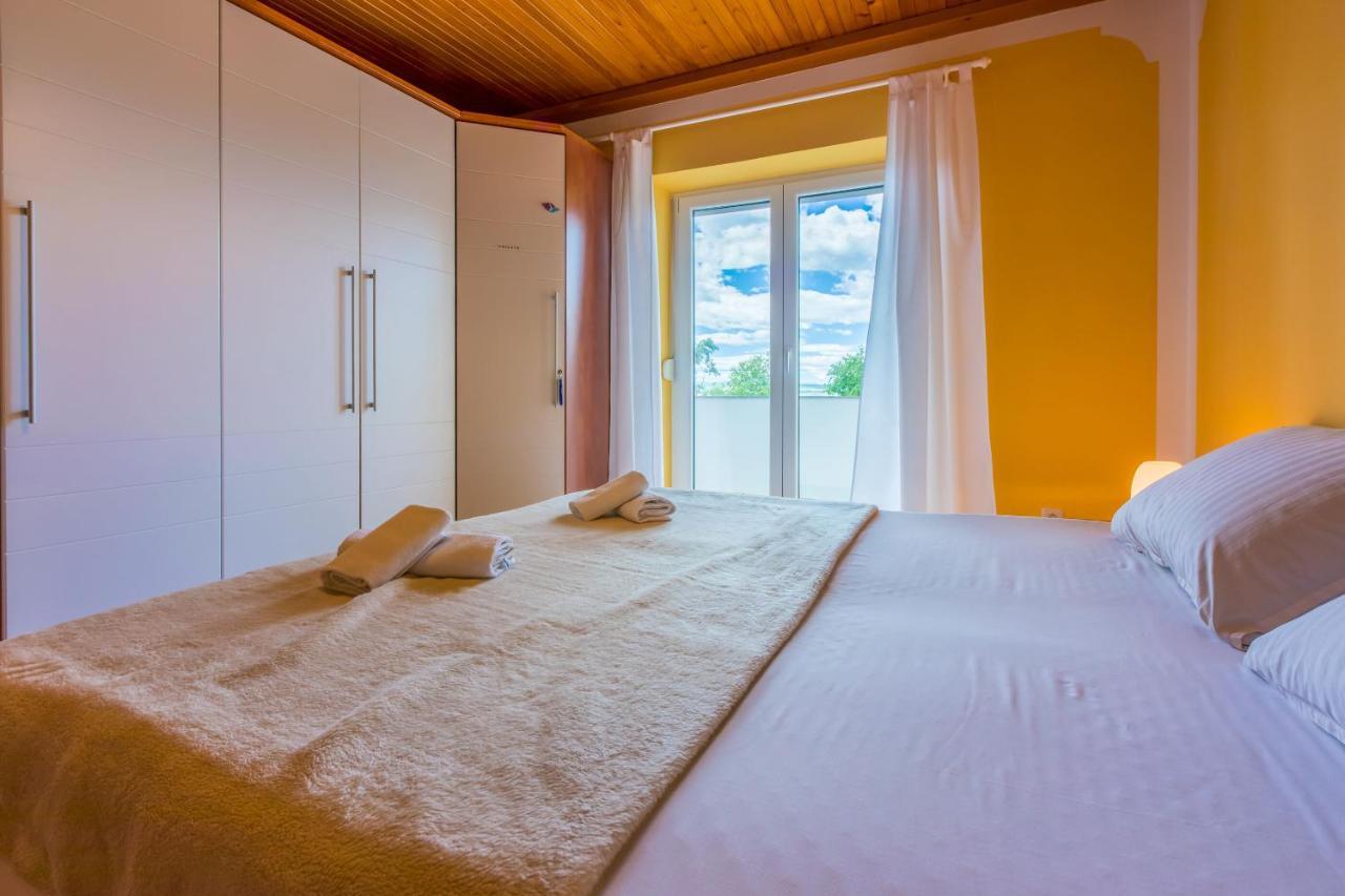 Apartments Dolloree Dramalj Εξωτερικό φωτογραφία
